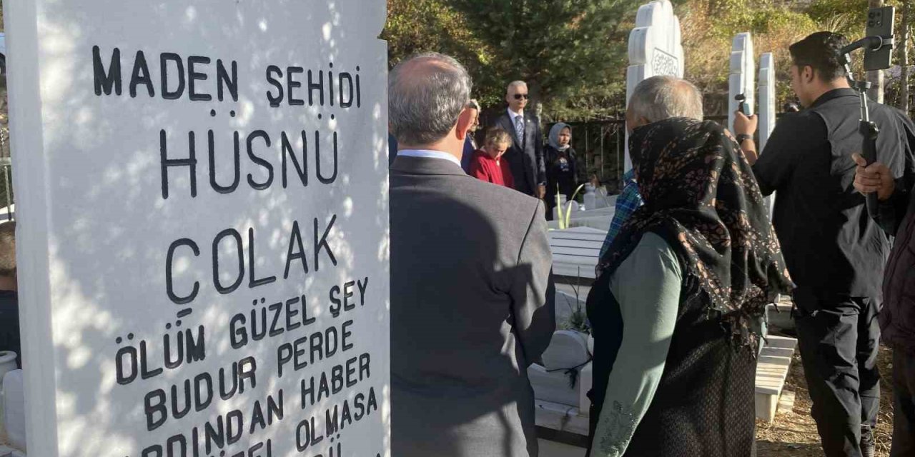 11 Yıl Sonra Aynı Acı: Ermenek Şehit Madencilerini Andı