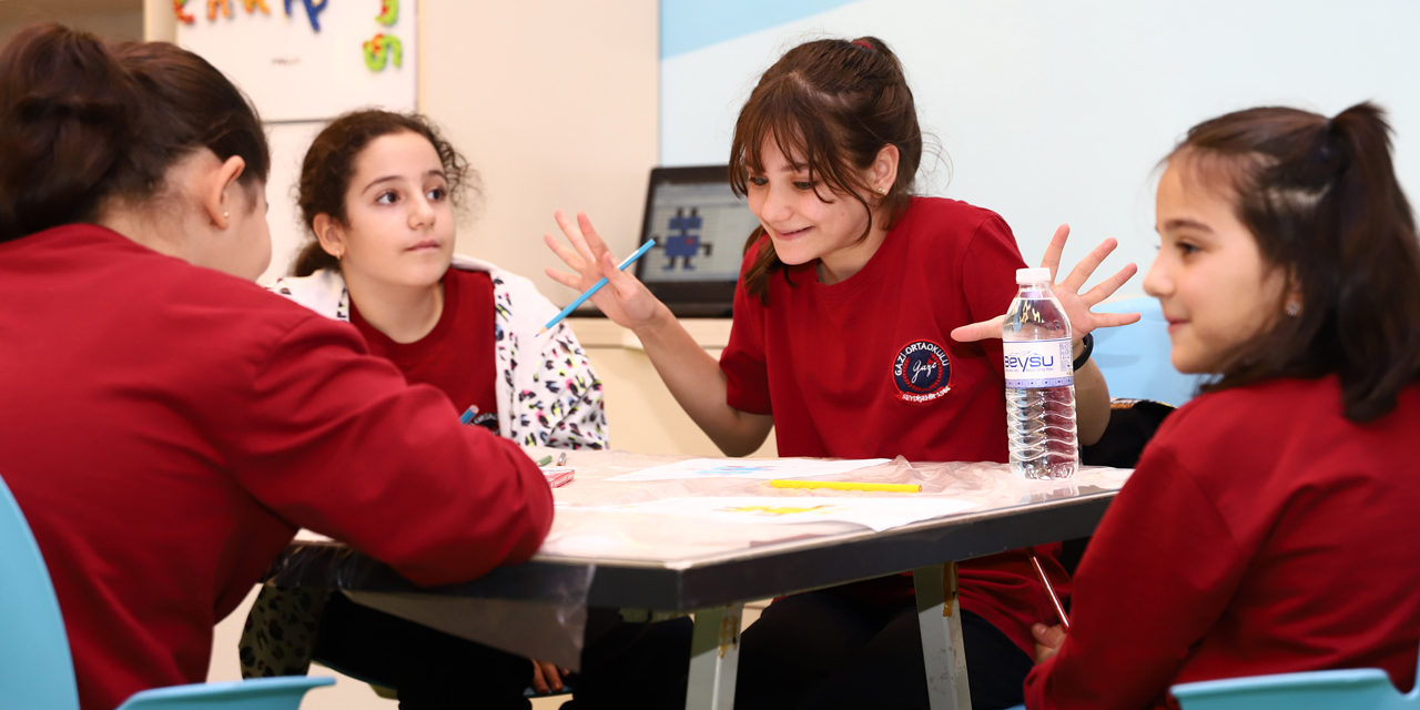 28 ilçe Konya'da bilimle buluştu