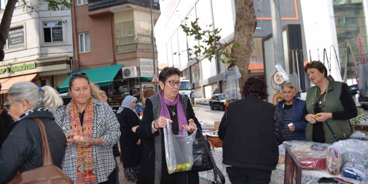 İmece Usulü Burs: Bilecikli Kadınlar Üniversite Öğrencilerini Okutuyor