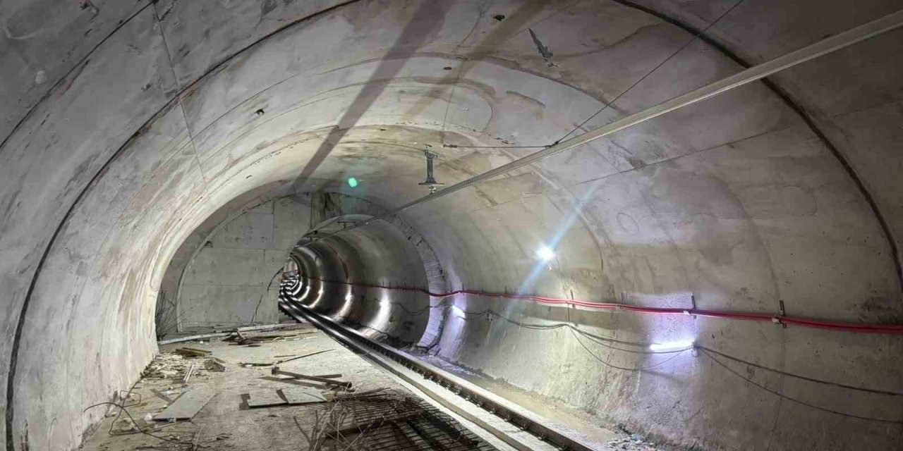 4 kişiye mezar olan bina, metro hattı yüzünden mi yıkıldı?