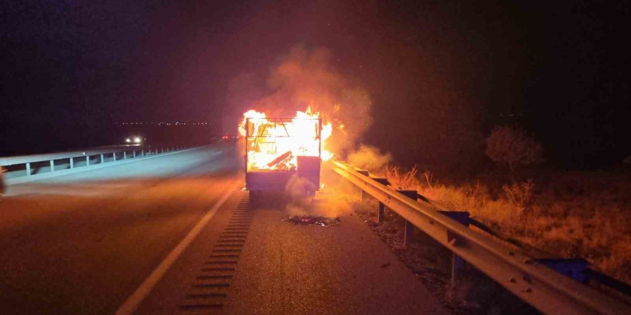 Konya Yolunda Korku Dolu Anlar: Alevi gördü hemen sağa çekti