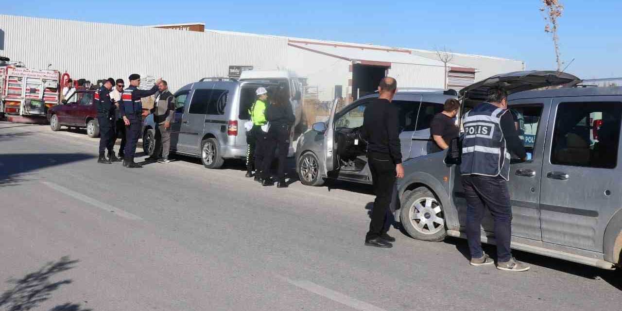 Konya'da Uyuşturucu Operasyonları: Çok Sayıda Madde Ele Geçirildi