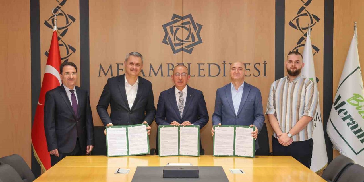 Meram’a yeni sağlık yatırımı için imzalar atıldı