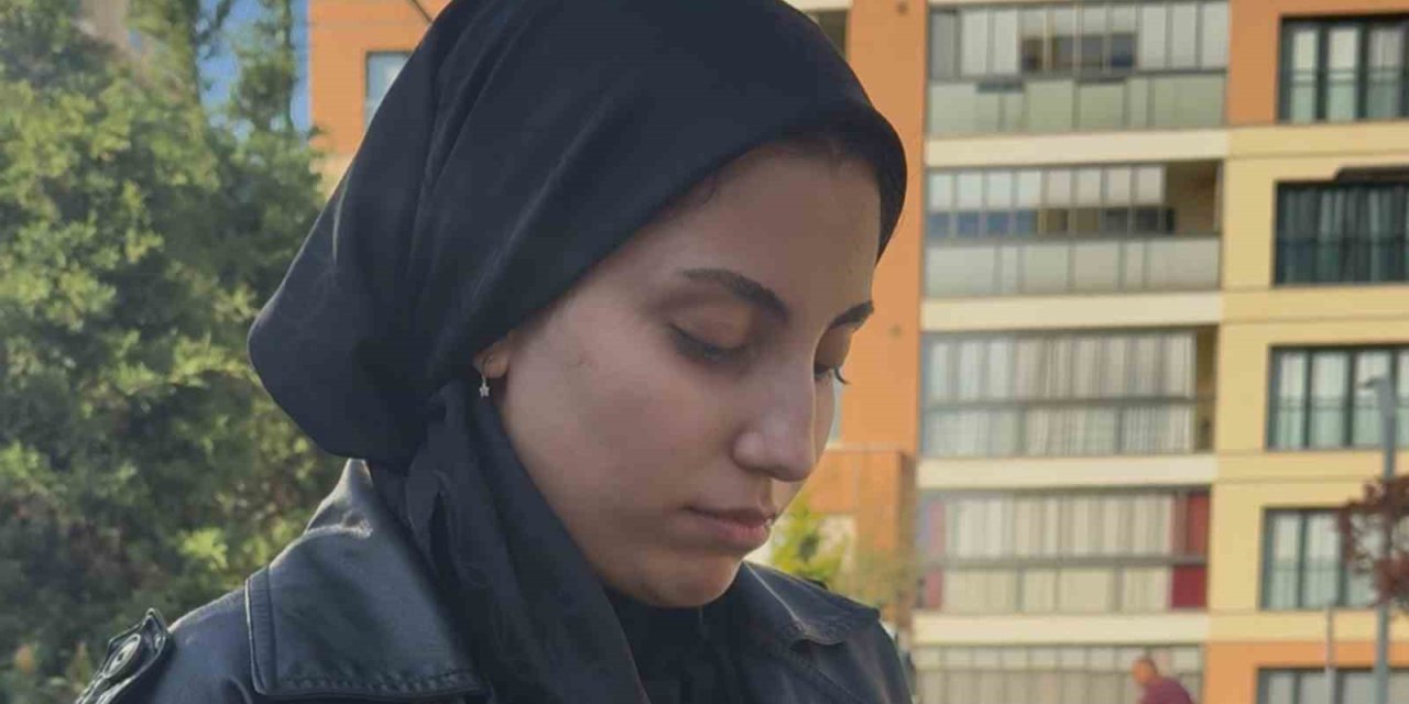 Başörtülü Öğrenciye Skandal Sözler: Temizlikçiye Benziyorsun