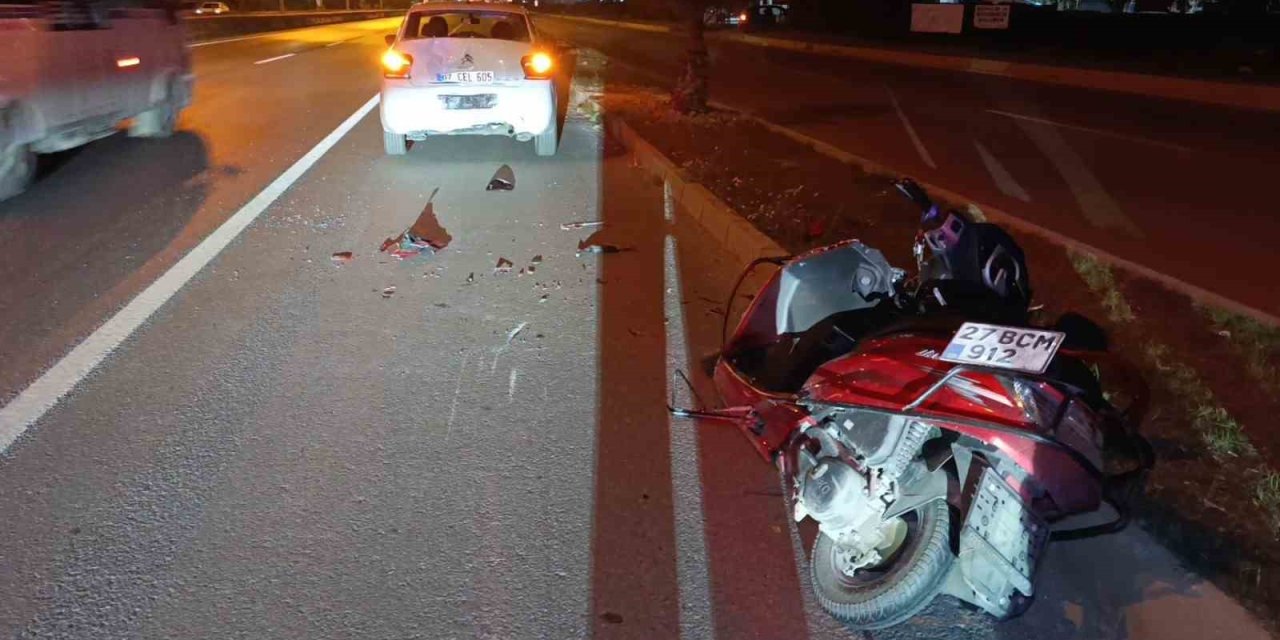 Navigasyona bakmak için durdu, kazaya sebep oldu