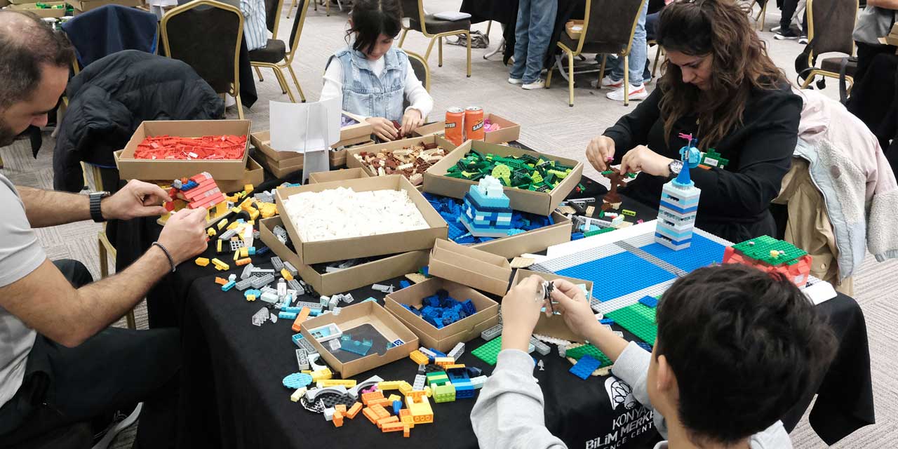Lego Tutkunlarının Hayalleri Konya Bilim Merkezi'nde Gerçeğe Dönüştü