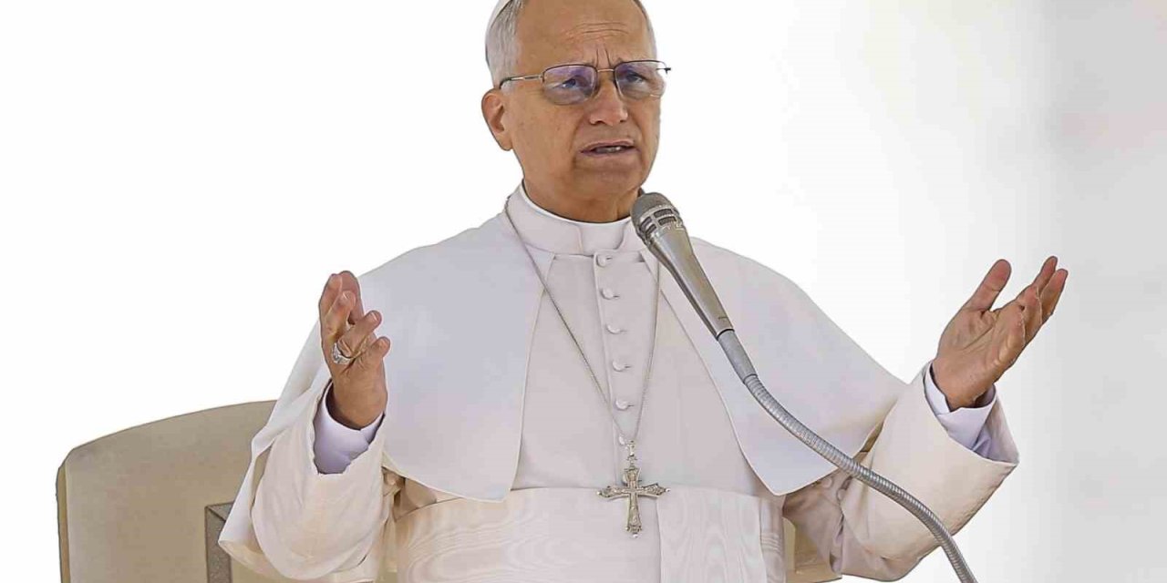 Papa 14. Leo Türkiye Ziyaretine Başlıyor: Ana Durak İznik