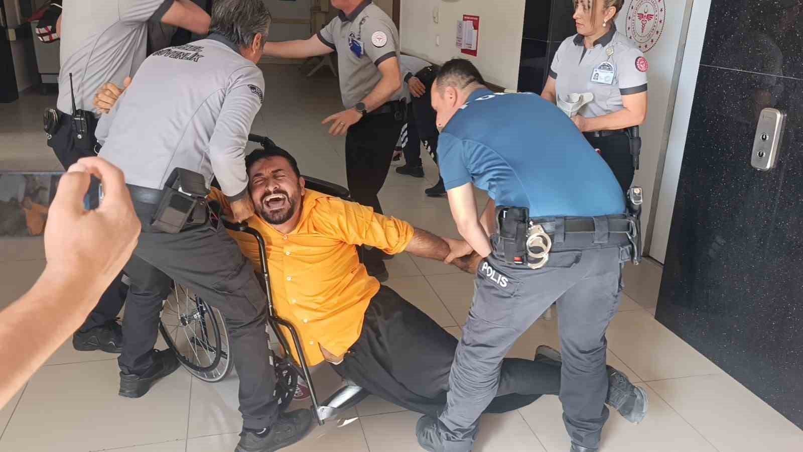 Bu kadar gerçeklik de fazla! Gönüllülerden Hollywood performansı