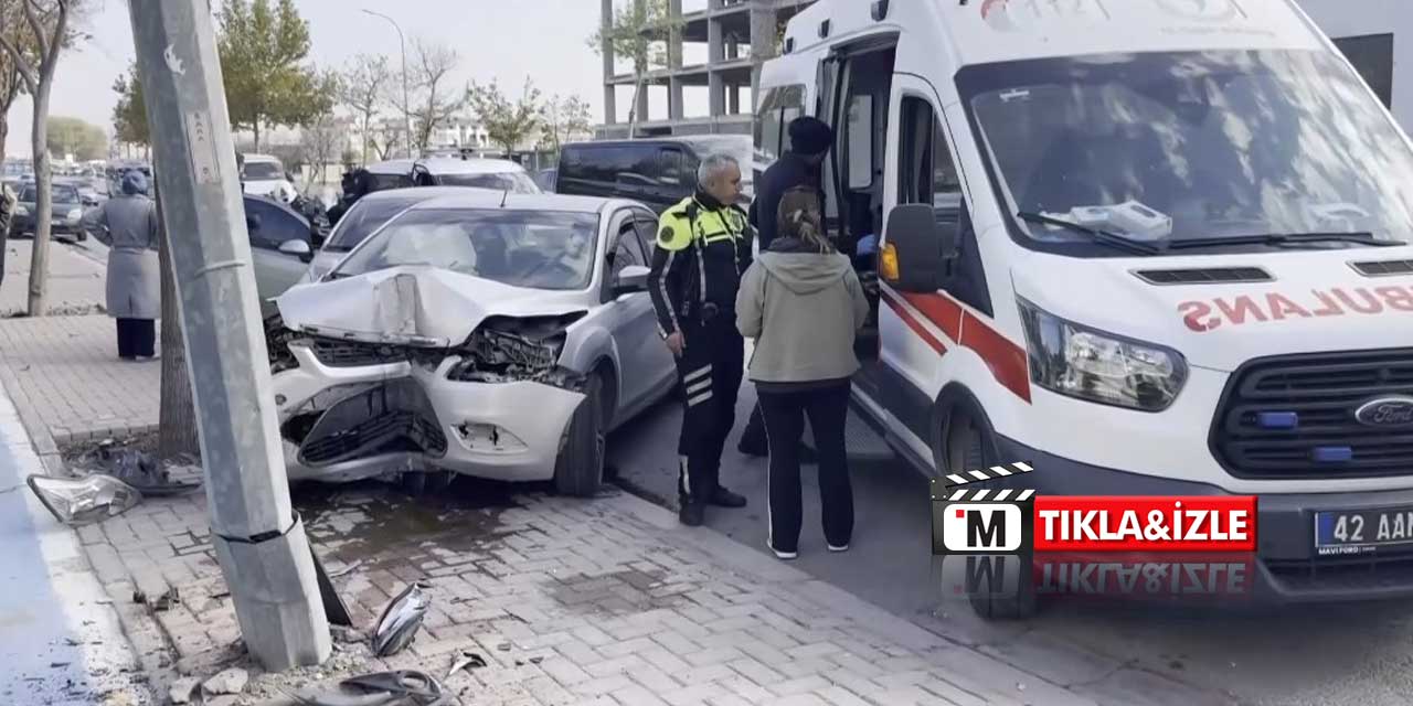 Kaza Şoku: Direğe Çarpan Sürücünün Gözyaşları Kamerada
