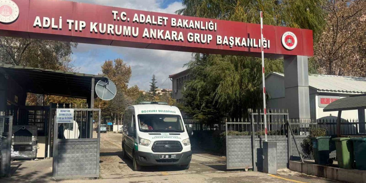 Kastamonu’da ölü bulunan anne ile oğlunun otopsi işlemleri tamamlandı