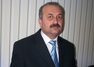 Beyşehir'in köylerine hizmet yağmuru