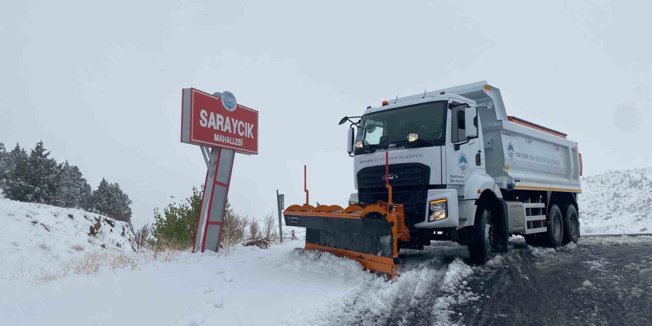 Kayseri'de Karla Mücadele Sezonu Erken Açıldı