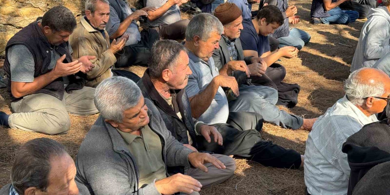 Bozyazı’da asırlık ’yağmur duası’ geleneği bu yıl da devam etti