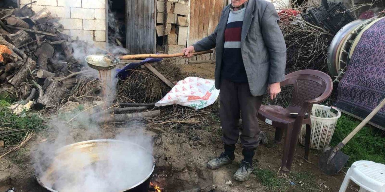 Bu yıl pekmezler Sarıgöl'den: Kilosu 500 TL