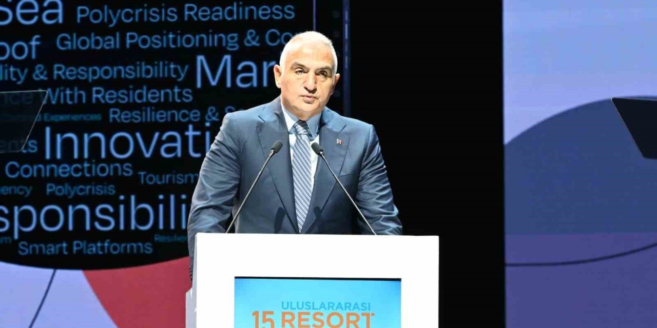 Bakan Ersoy'dan Erken Rezervasyon Çağrısı: İndirimleri Kapatmayın!