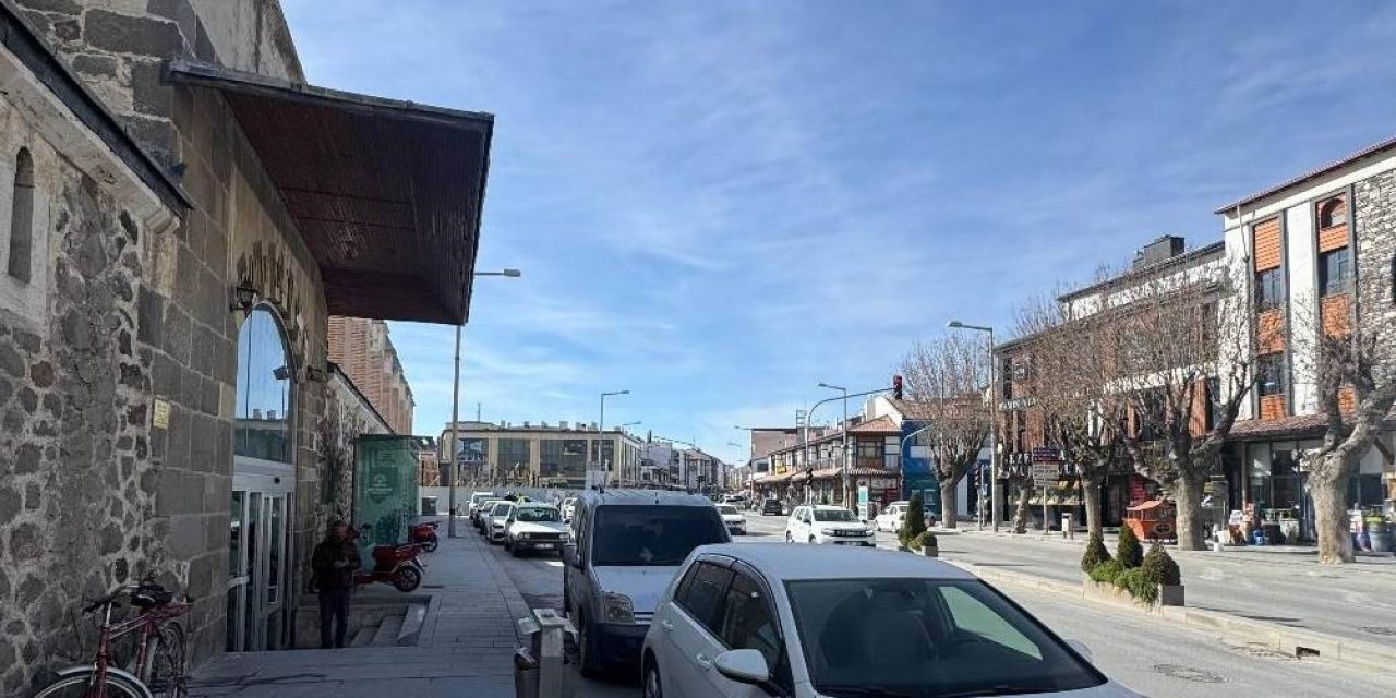 Karapınar’da polisten hatalı park denetimleri