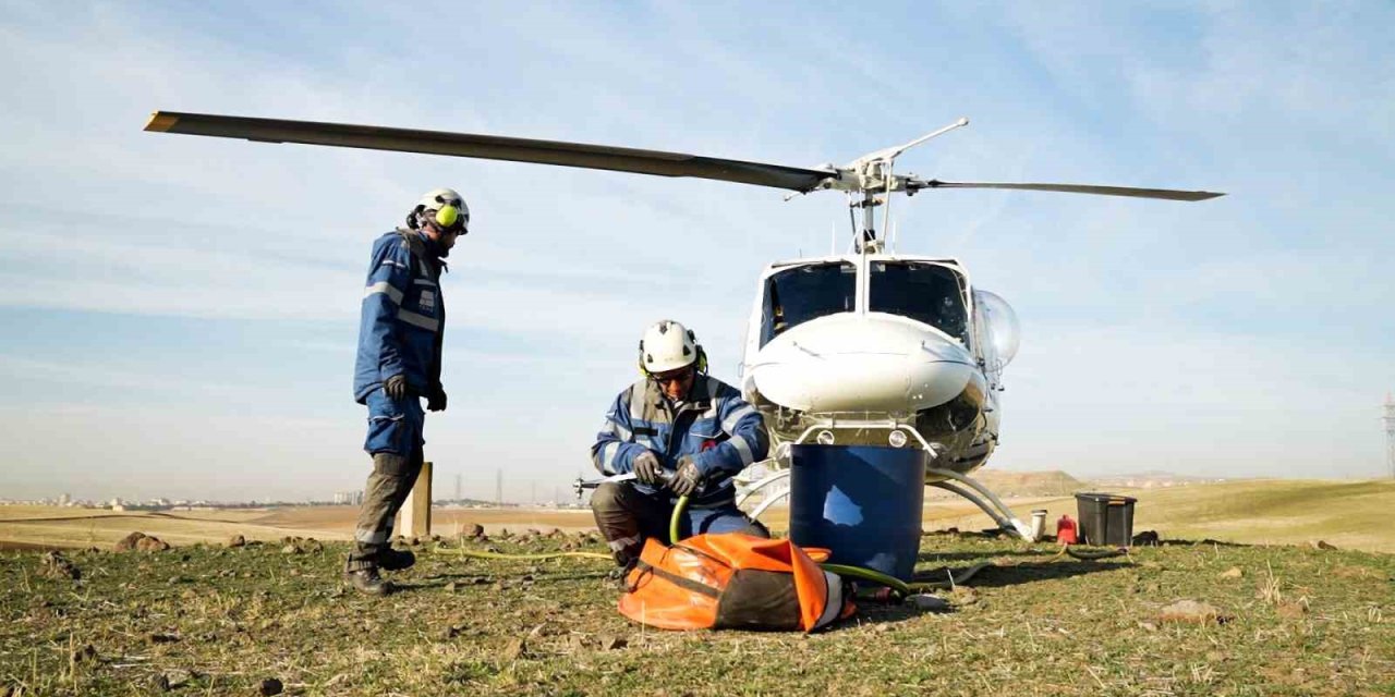 TEİAŞ, Helikopterli Bakımla 76 Bin KM'lik Elektrik Hattını Kışa Hazırlıyor