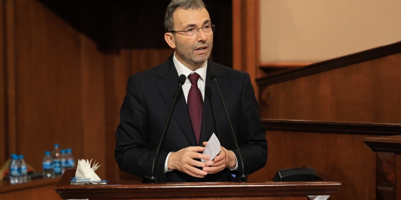 İBB Meclisi'nde gerilim: İmamoğlu'nu eleştirince mikrofonu kapattılar