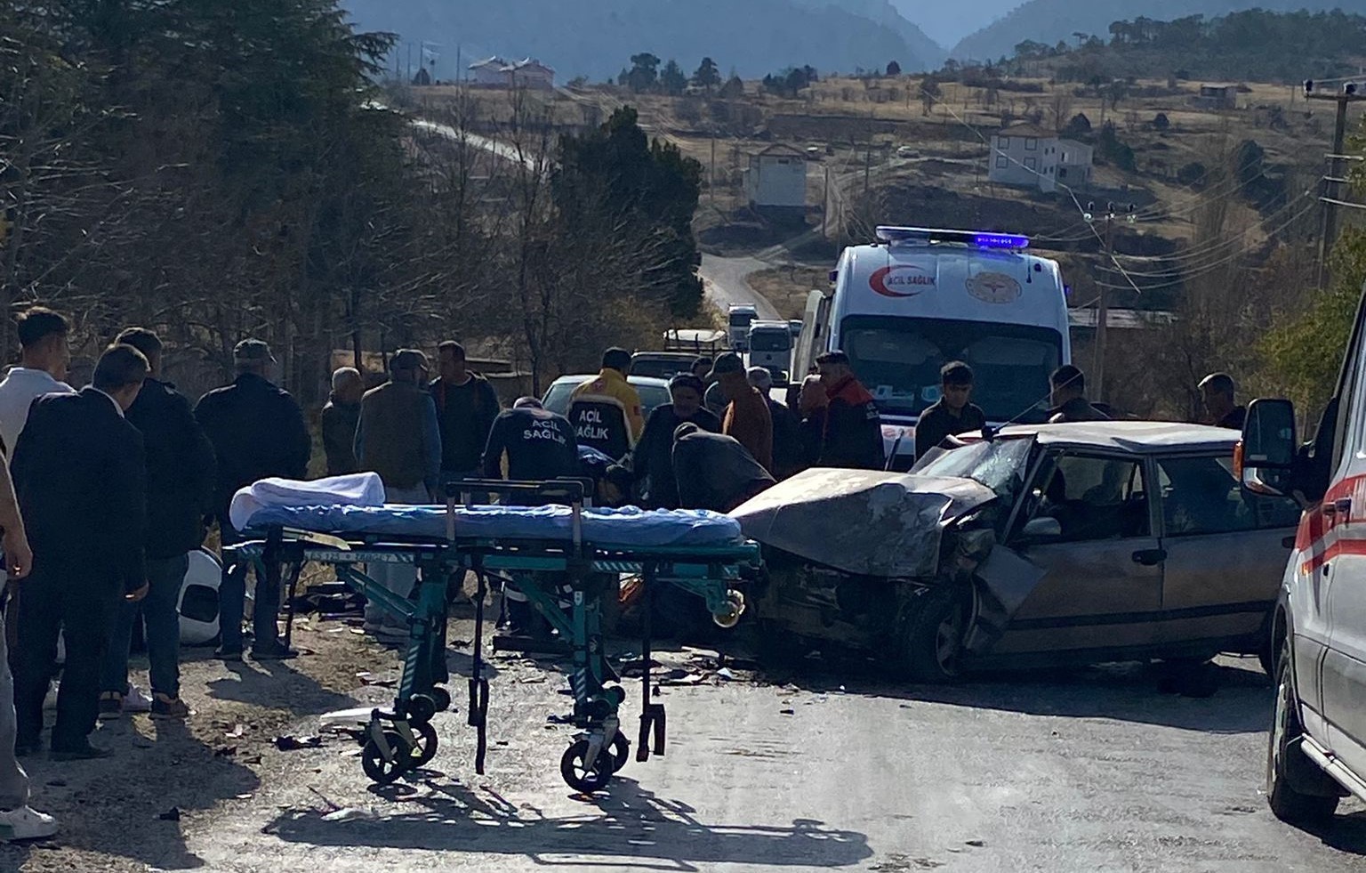 Derebucak'taki kazada 3 yaralı