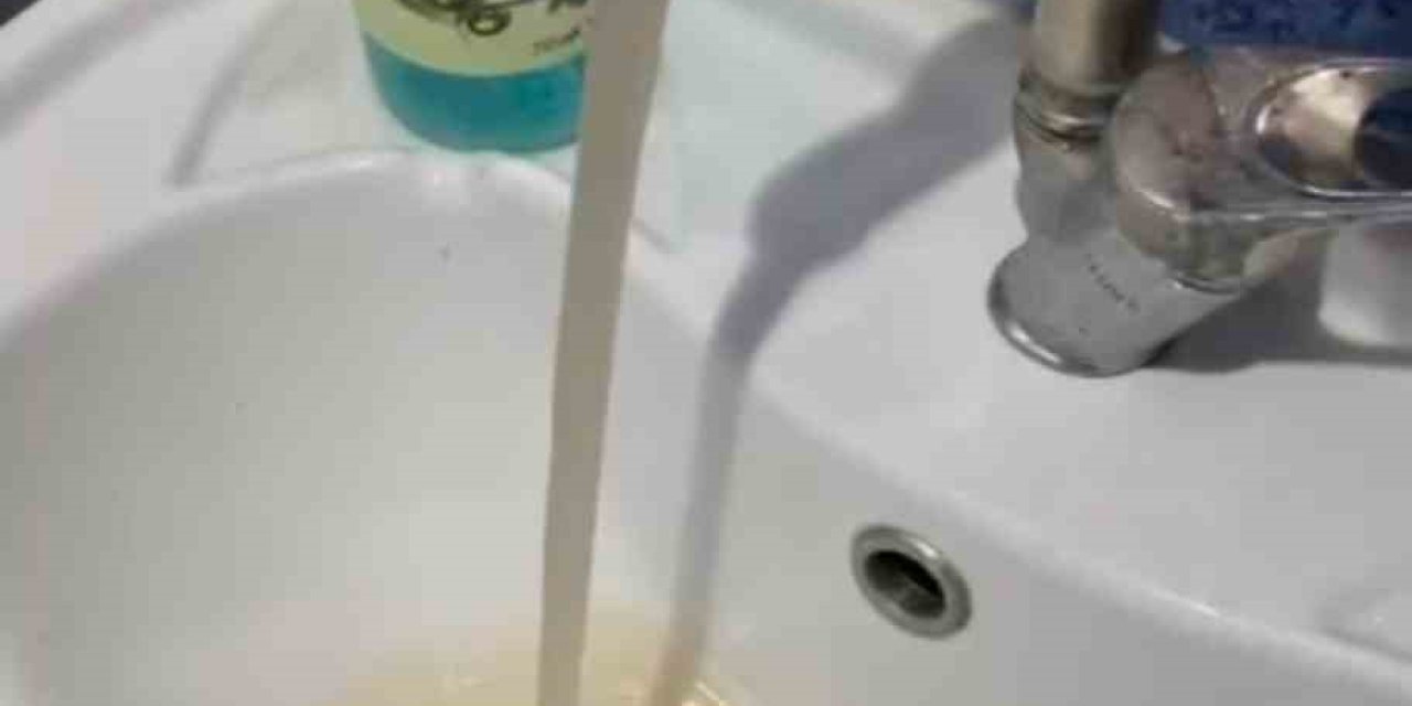 Musluklardan çamur akıyor, vatandaş acil çözüm bekliyor