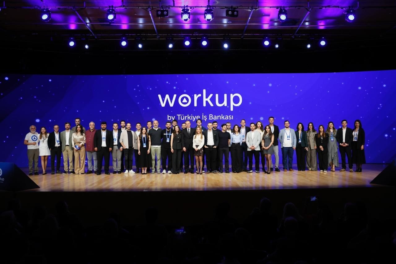 İş Bankası Workup'ta 16 mezun daha