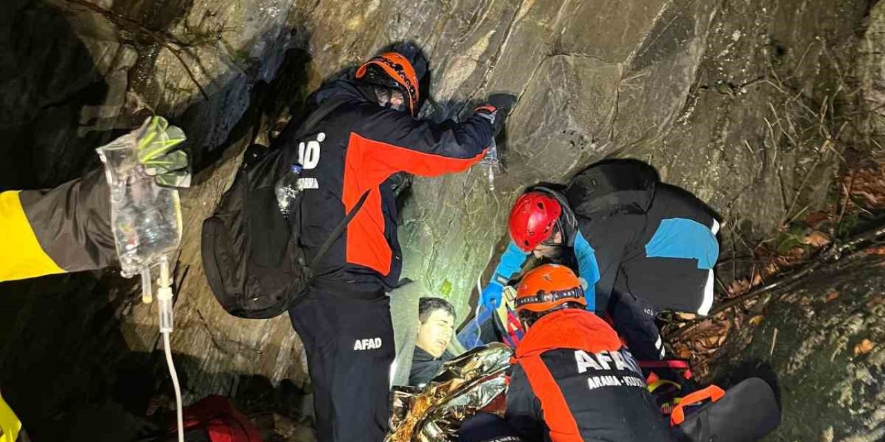 Uludağ'da Acı Son: Kaybolan İki Çocuktan Biri Hayatını Kaybetti