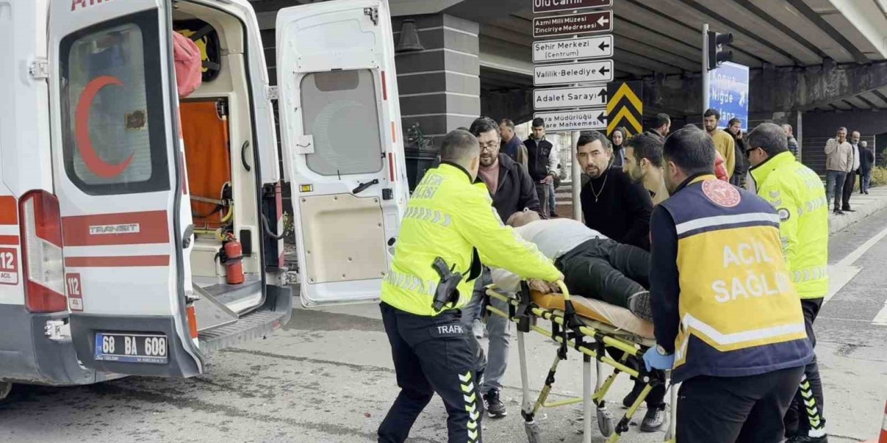 Yakınını kaza yerinde gördü, kalp krizi geçirdi