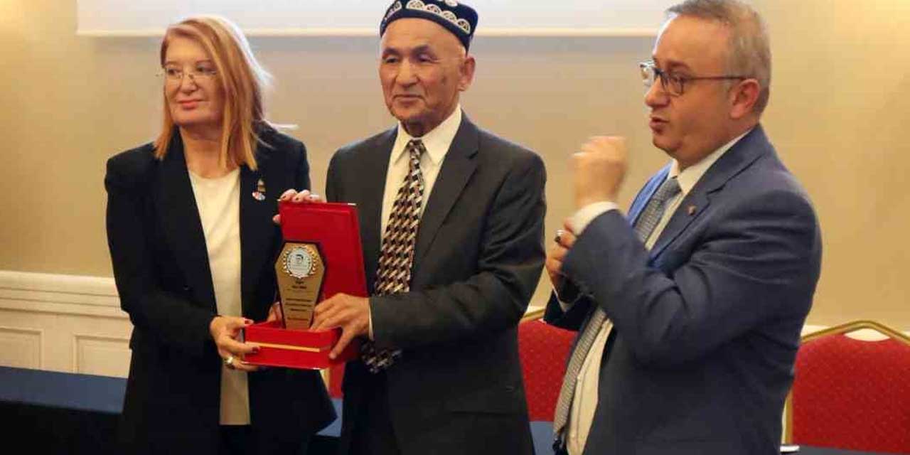 Doğu Türkistanlı Ekonomist Tohti İçin Uluslararası Özgürlük Çağrısı