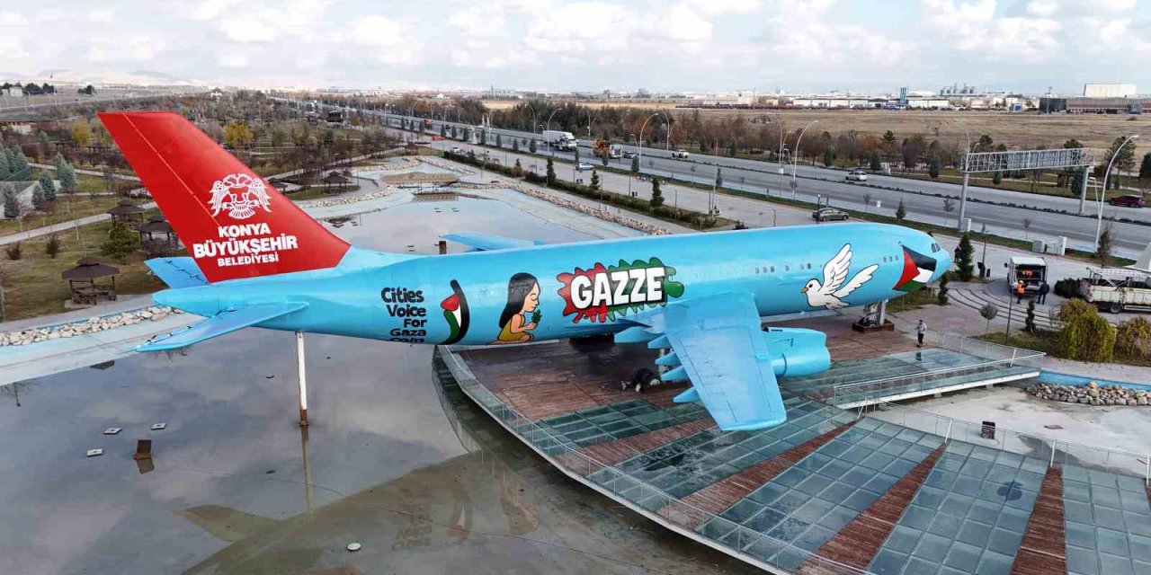 Konya'nın Simgesi Gazze İçin Konuşuyor: Uçak Sanat Eserine Dönüştü
