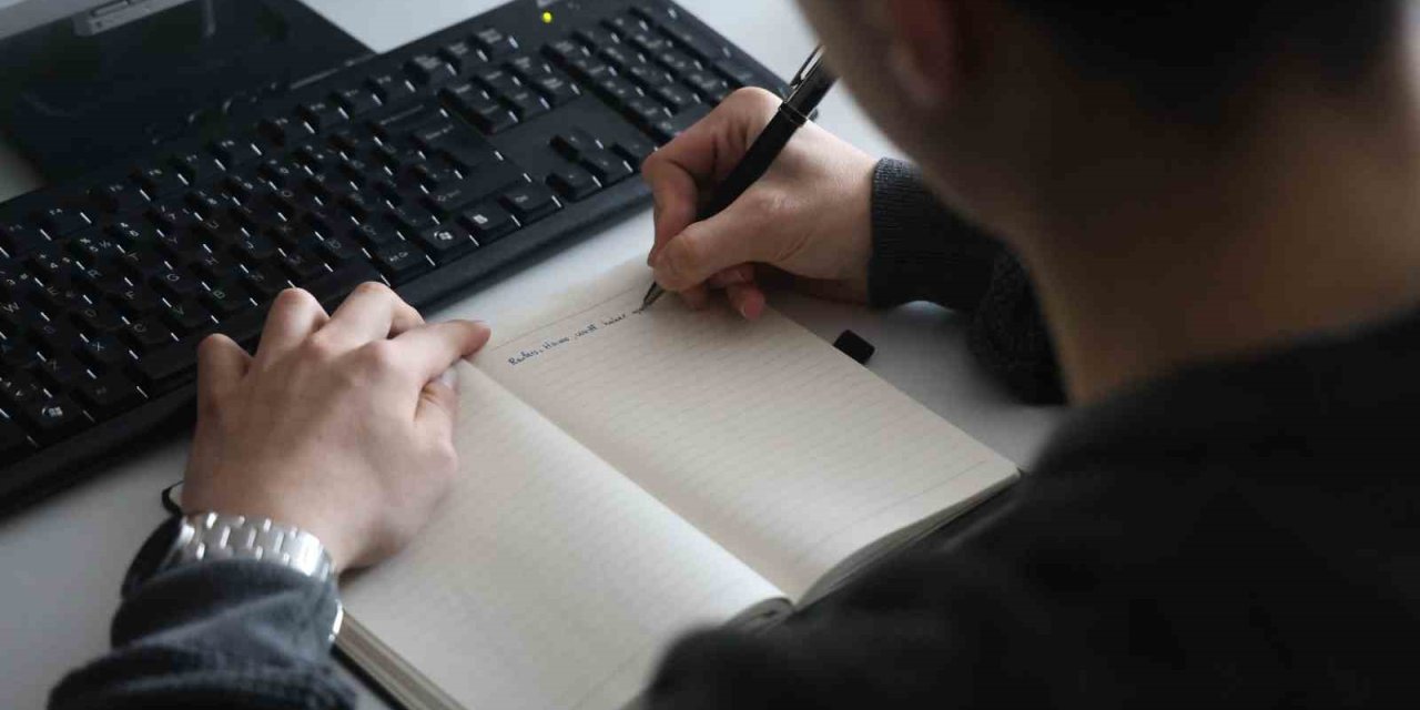 Yeni nesil yazmakta zorlanıyor