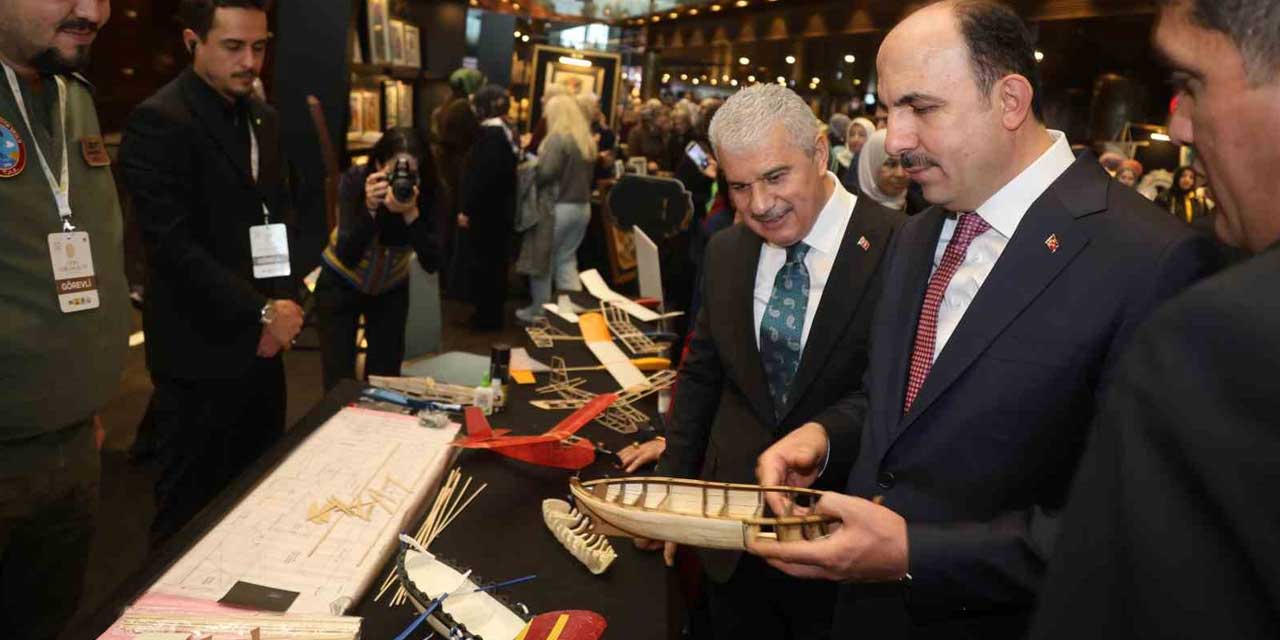 Konya’da 17. Altın Dokunuşlar Festivali “İpek Yolu” temasıyla açıldı