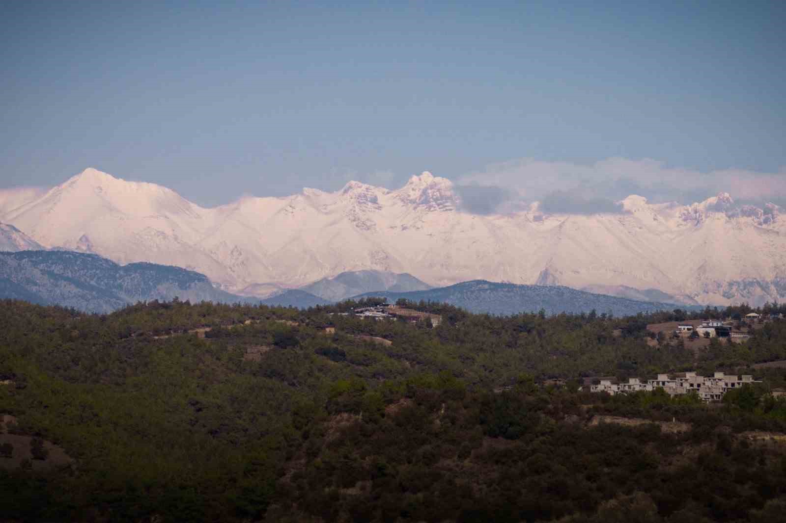 Konya’ya 1 Günde Yağan Kar 36 Santimetreye Ulaştı