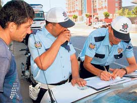 Trafik cezalarında dava açanlar kazançlı!