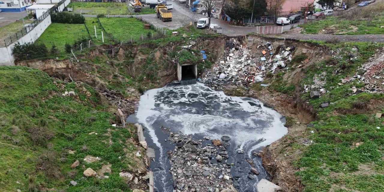Marmara’da kirlilik yeniden görüntülendi: İSKİ deşarjı tepki çekti