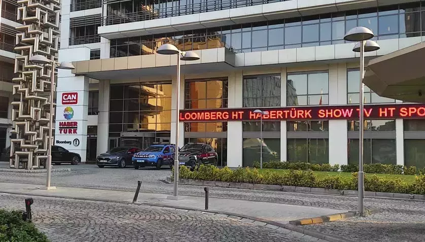 Mehmet Akif Ersoy Habertürk TV Genel Yayın Yönetmenliği görevinden uzaklaştırıldı