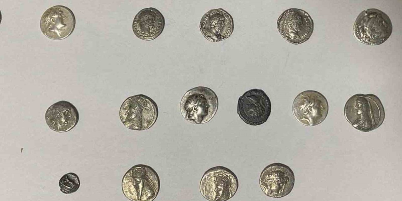 Helenistik dönem sikkeler kargoda bulundu