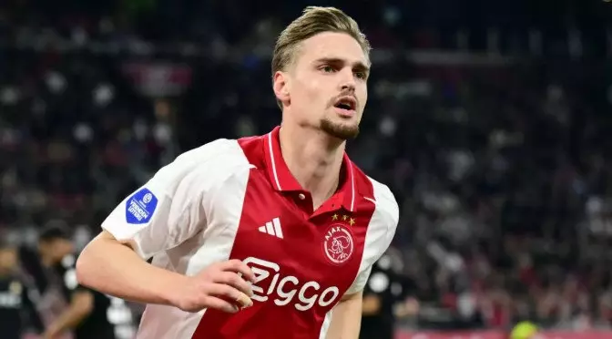 Tadic Kenneth Taylor'la Fener'in başını yakmaya hazırlanıyor