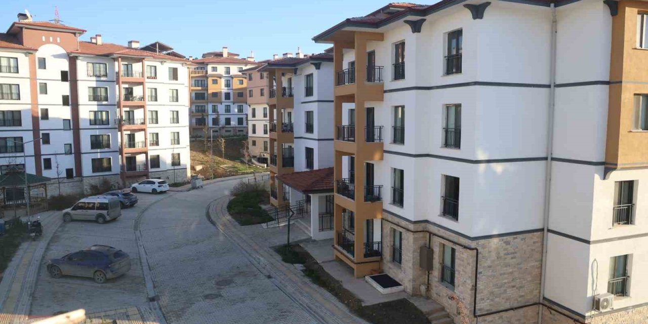 Hataylı afetzededen Murat Kurum’a TOKİ yorumu: Evler etkilenmedi