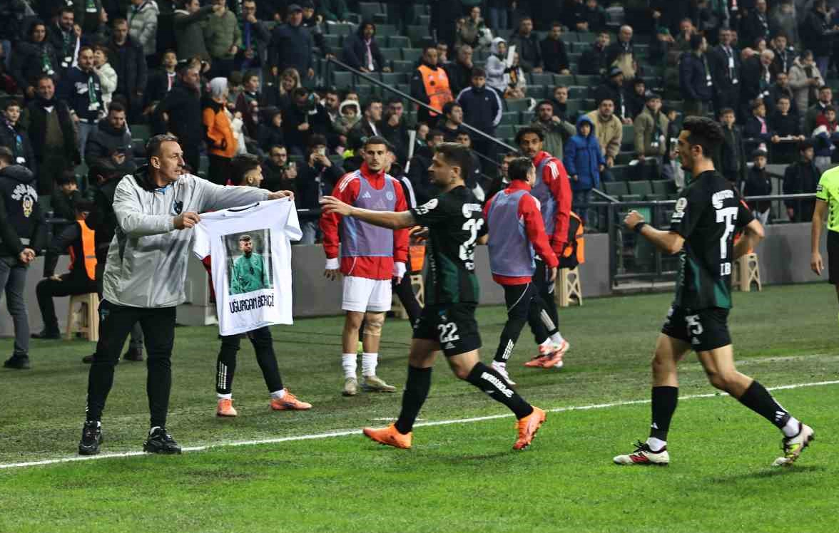 Tayfur Bingöl yine olay oldu