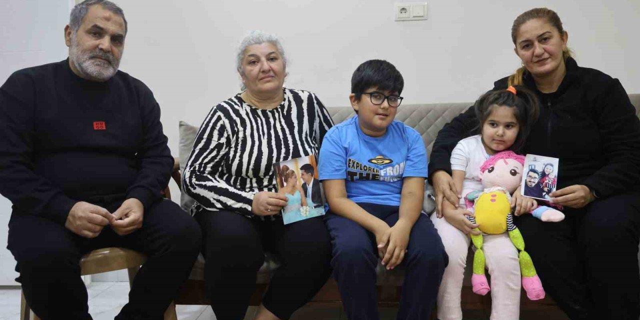 Kızını ve damadını depremde kaybetti, torunlarına annelik yapıyor