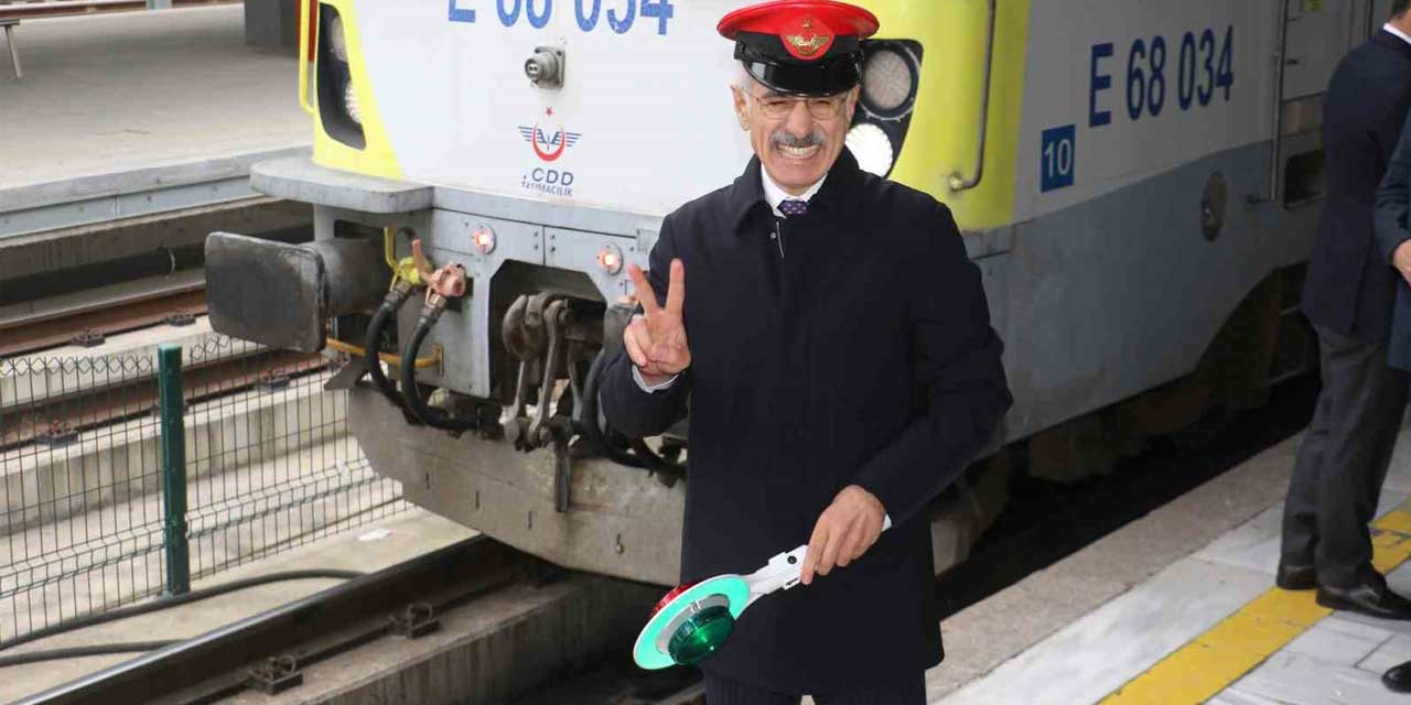 Turistik Doğu Ekspresi yeni sezona başladı: İlk sefer yola çıktı