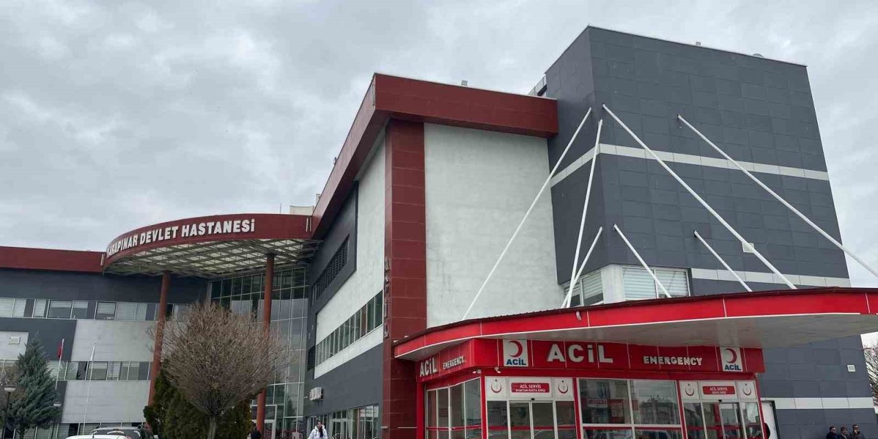 Karapınar’da buzlanma kazaya yol açtı: Motosiklet sürücüsü yaralı