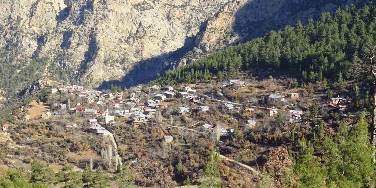 Türkiye’nin kutupları aratmayan köyü! Güneş öğlen görülüyor