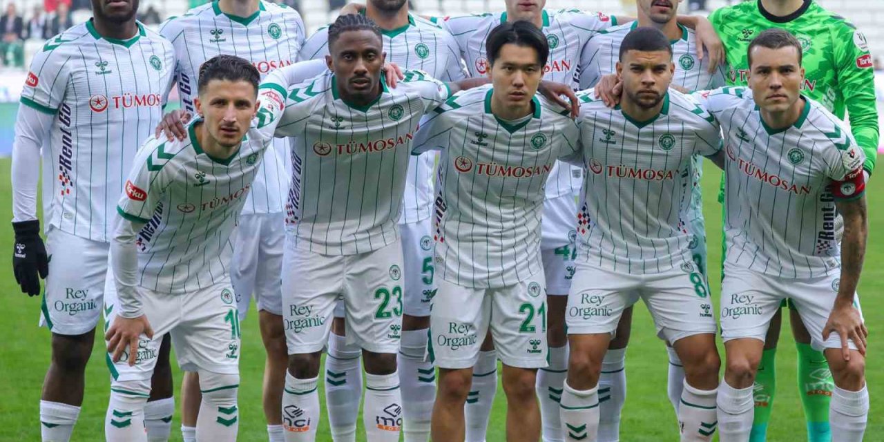 Konyaspor’da ilk yarı karnesi: Savunma alarm veriyor