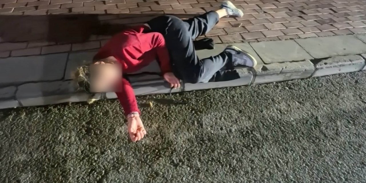 Parkta Çığlık Panik Yarattı! Polis Görünce Kaçtı