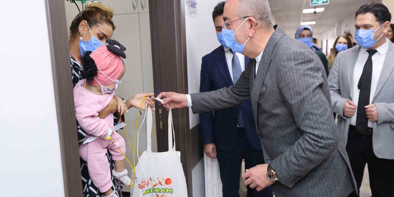 Konya'da her çocuk şivlilik heyecanını yaşadı! Onlar çıkamayınca başkan gitti