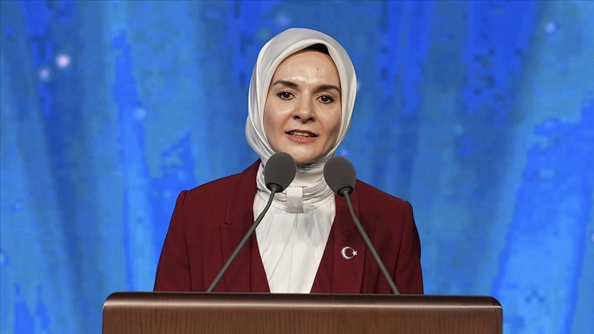 Devlet korumasından büyüyen 605 genç kamuya yerleşti