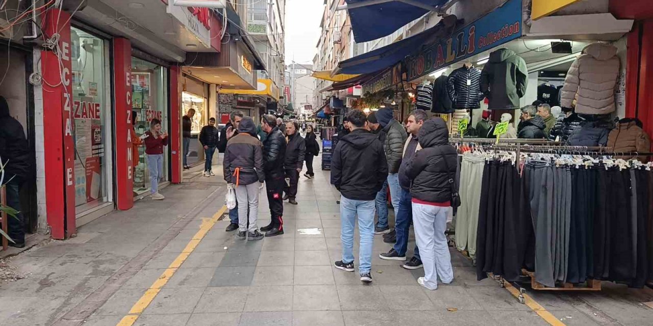 Genç kadın, yeni taşındığı evde çıkan yangında hayatını kaybetti