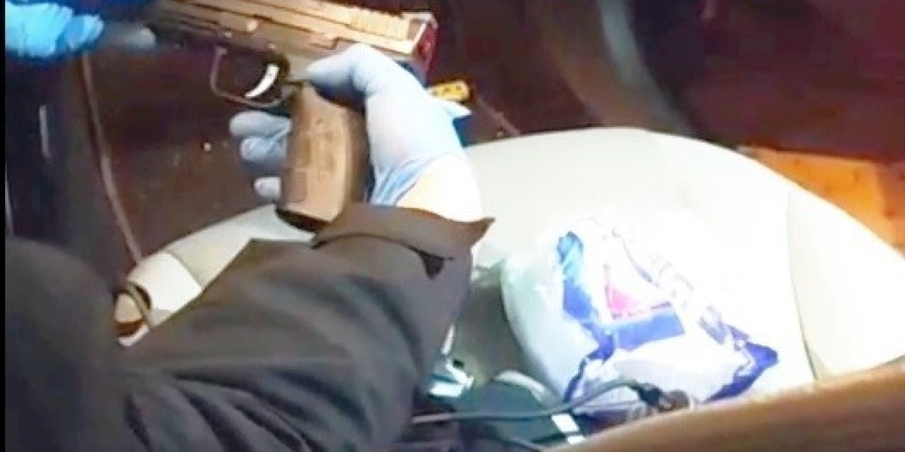 Ruhsatsız tabancasına gizli bölme yapmış