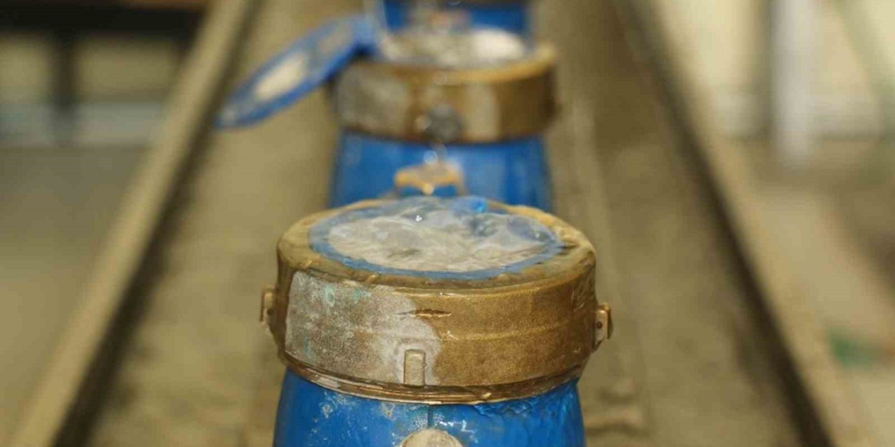 KOSKİ Uyardı: Donan Sayaçlara Sıcak Su Dökmeyin